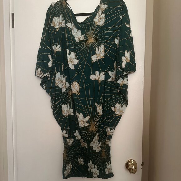 Kahulaleʻa Emerald Pua Melia Mileka Dress - Picture 4 of 4